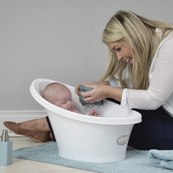BEABA by Shnuggle Baby Bath Tub with Little Baby Bum Bump Support and Cozy Foam Back Rest, Baby Tub, Infant Bathtub, Baby Essentials, 0-12 Mths (Grey) - Image 2